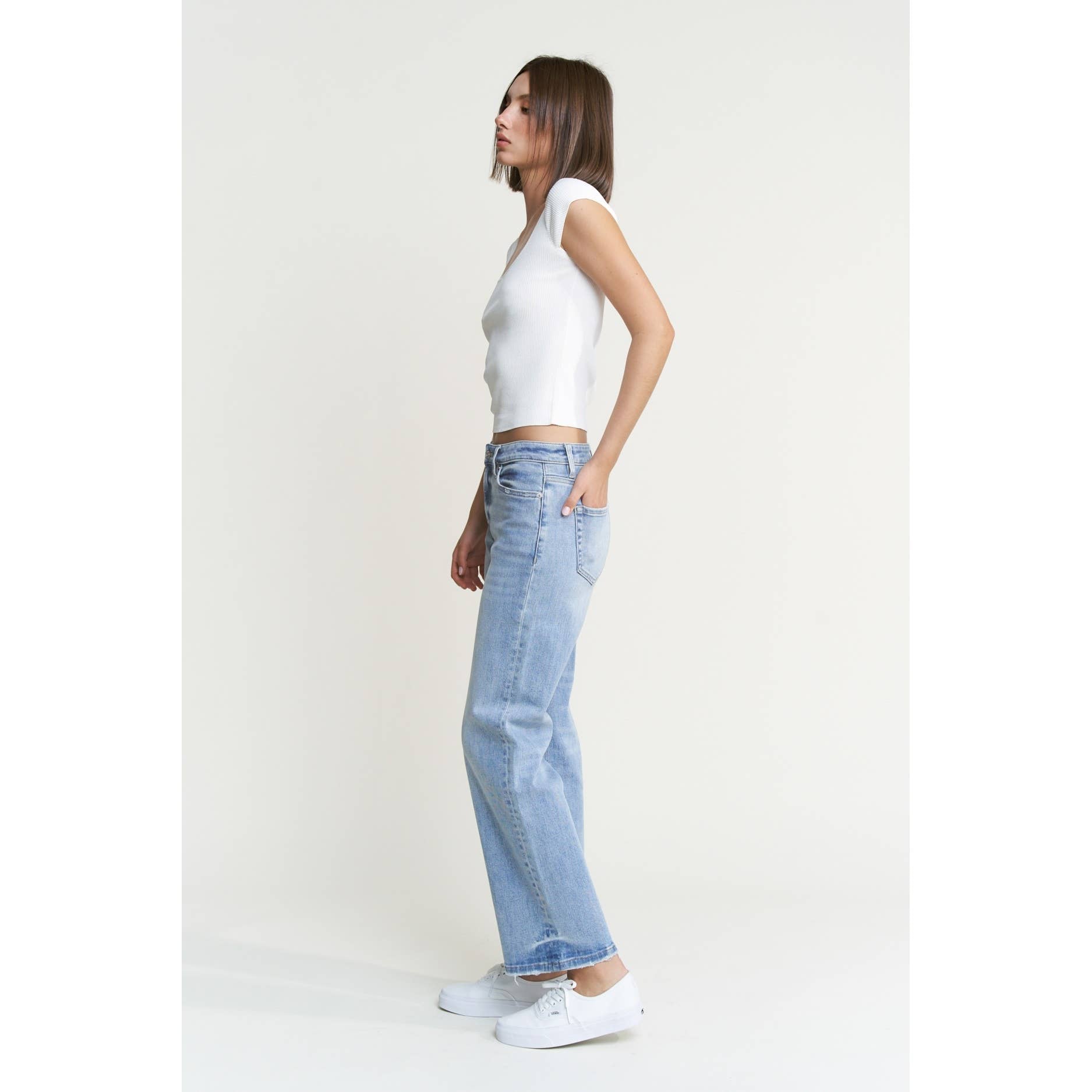 Light Denim Mid Rise Loose Fit Straight Ankle Jeans