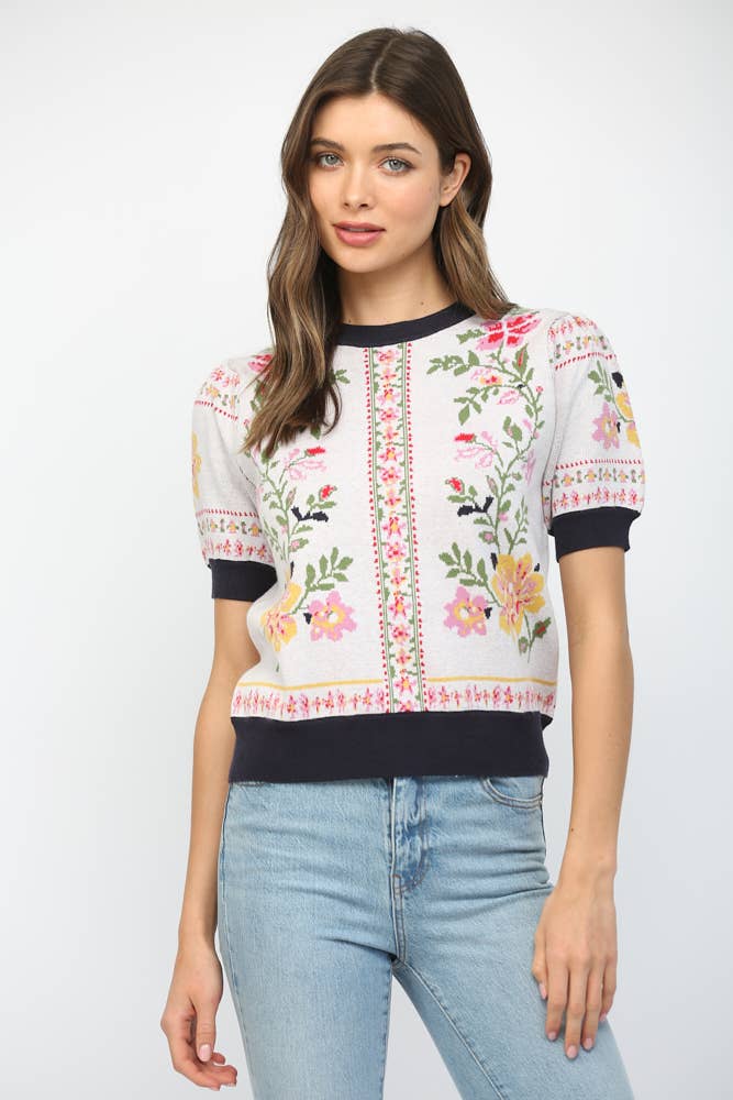 Floral Motif Short Sleeve Sweater
