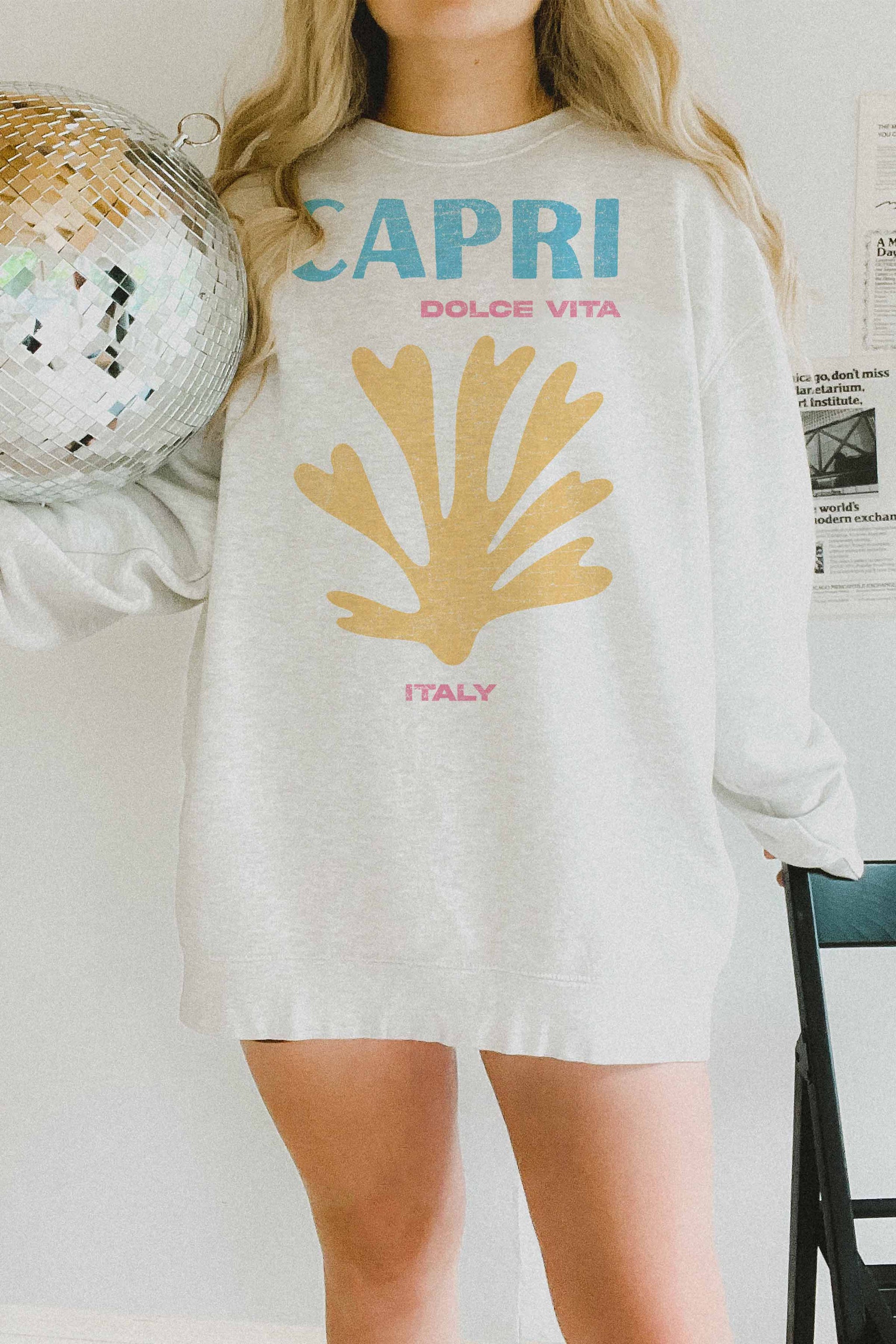 CAPRI DOLCE VITA OVERSIZED SWEATSHIRT