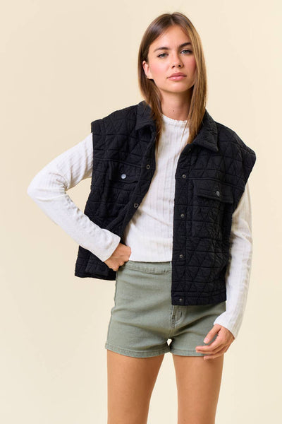 QUILTED POINT COLLAR FLAP VEST