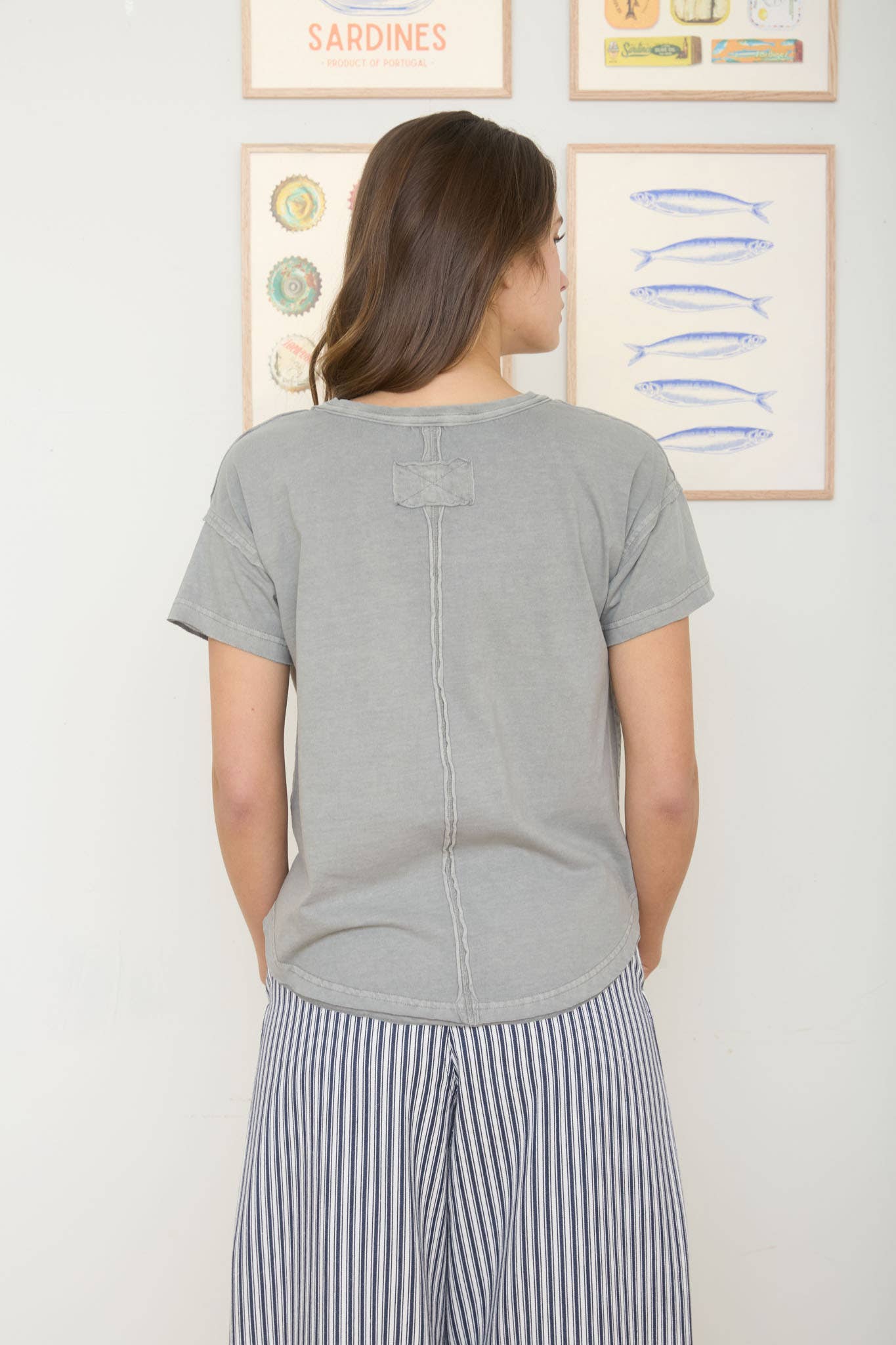 Exposed Seam Short Sleeve Knit Top