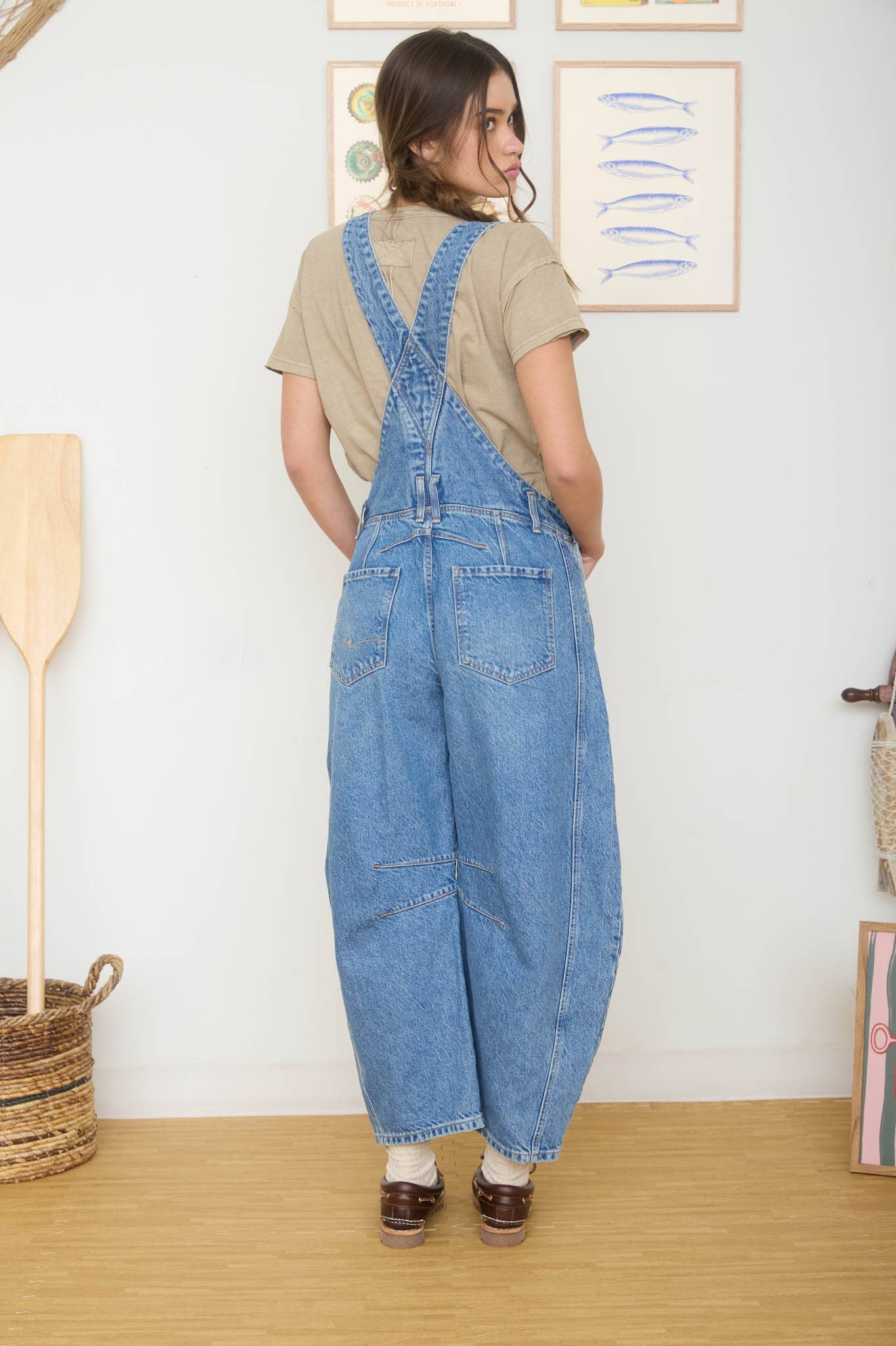 Exposed Seam Short Sleeve Knit Top