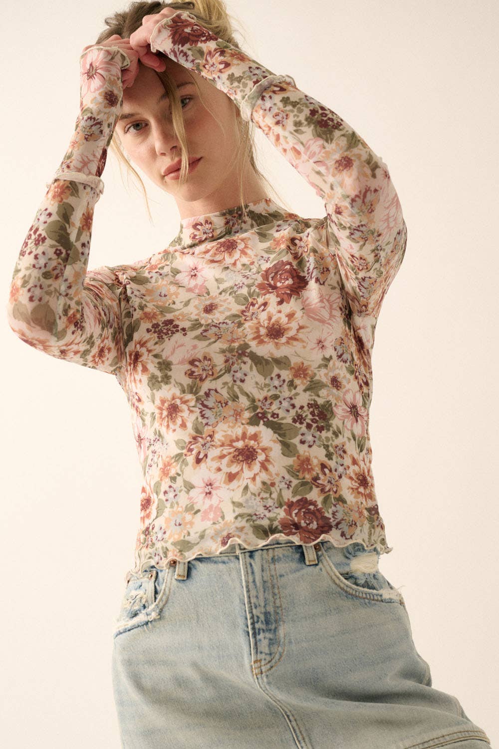 Floral Mesh Lettuce-Edge Mock Neck Top