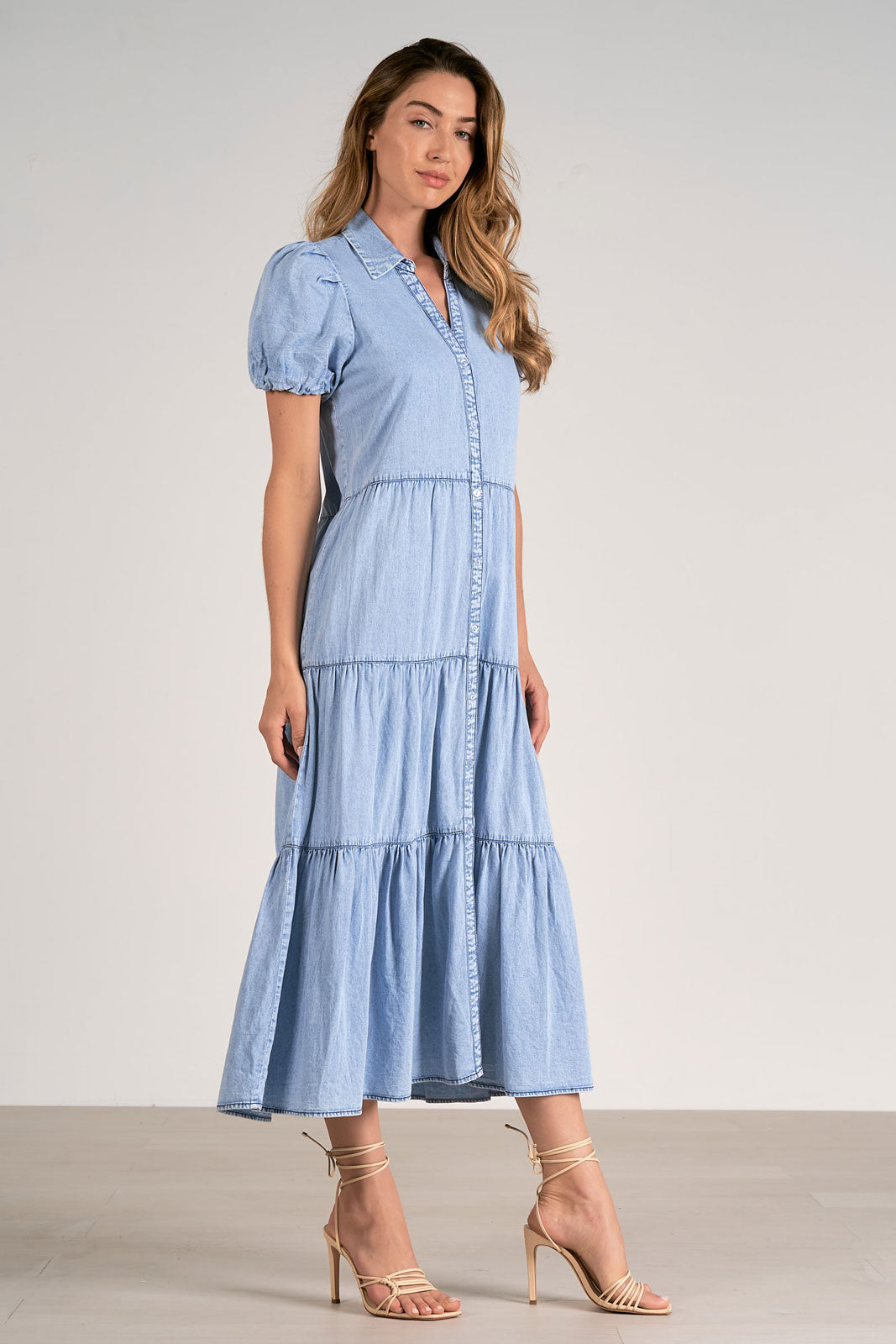 Elan Short Sleeve Midi Dress