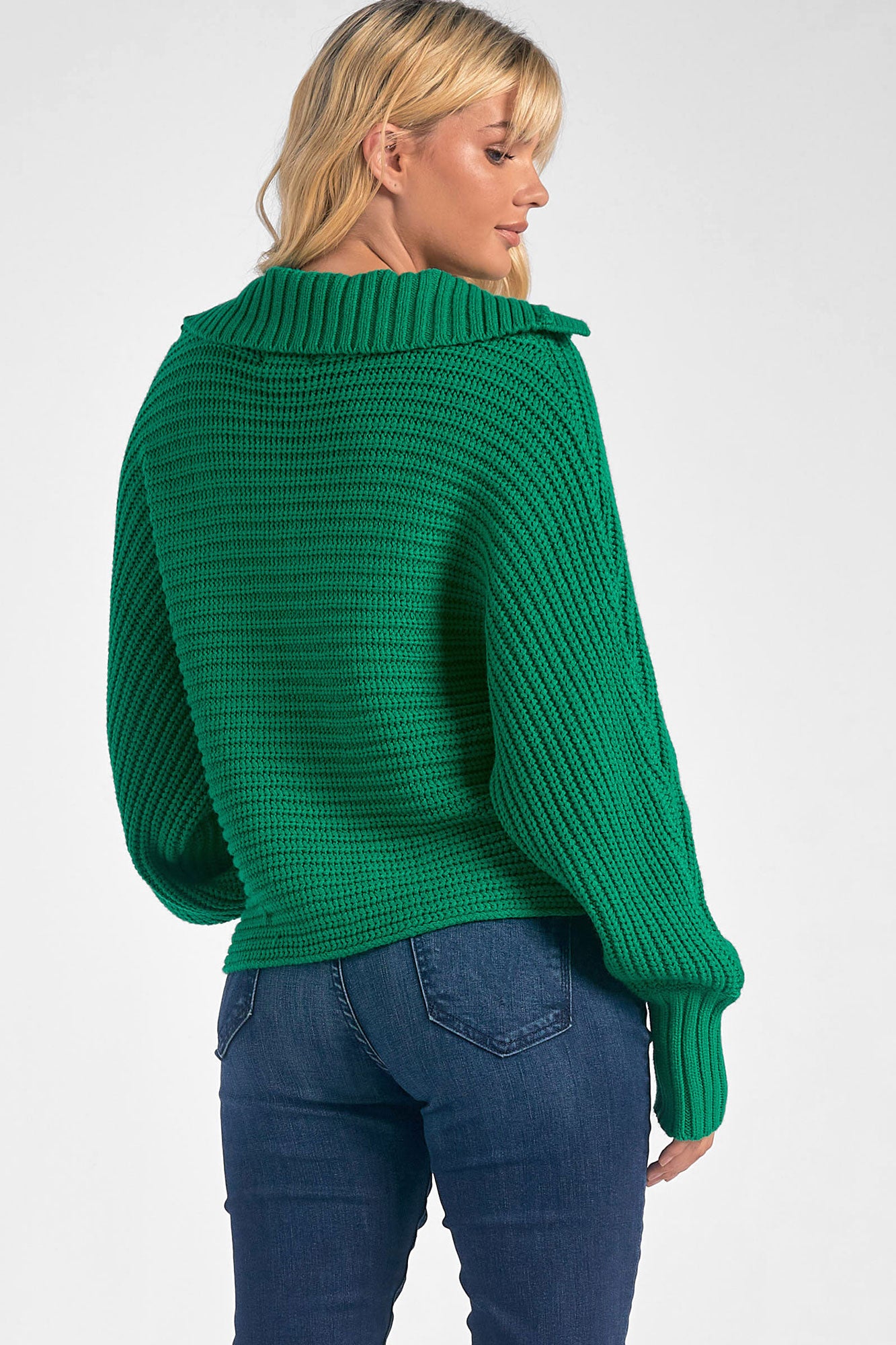 Elan Kelly Green Open V-neck Collar Sweater