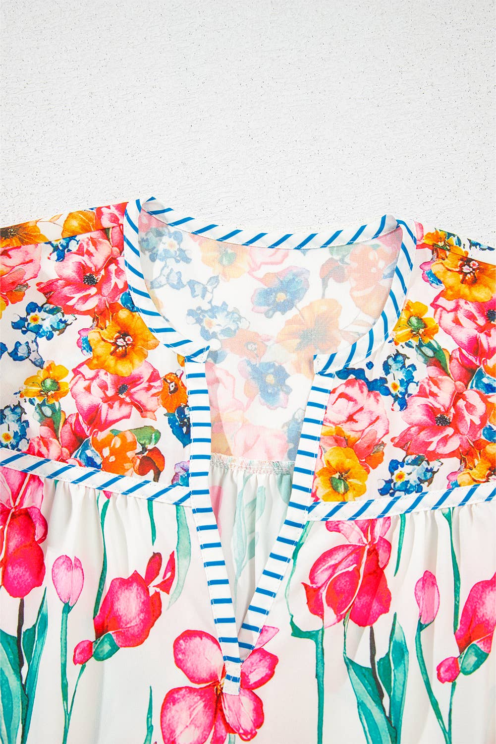 Floral Striped Detail Split Neck Short Sleeve Blouse