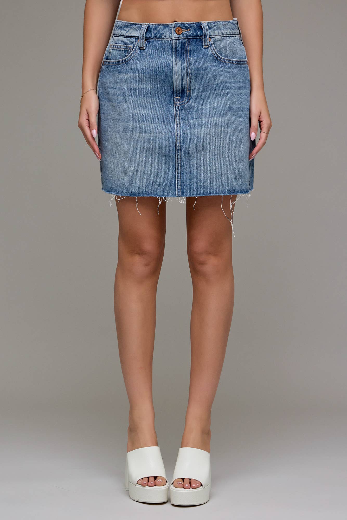 Medium Vintage Classic Mini Skirt