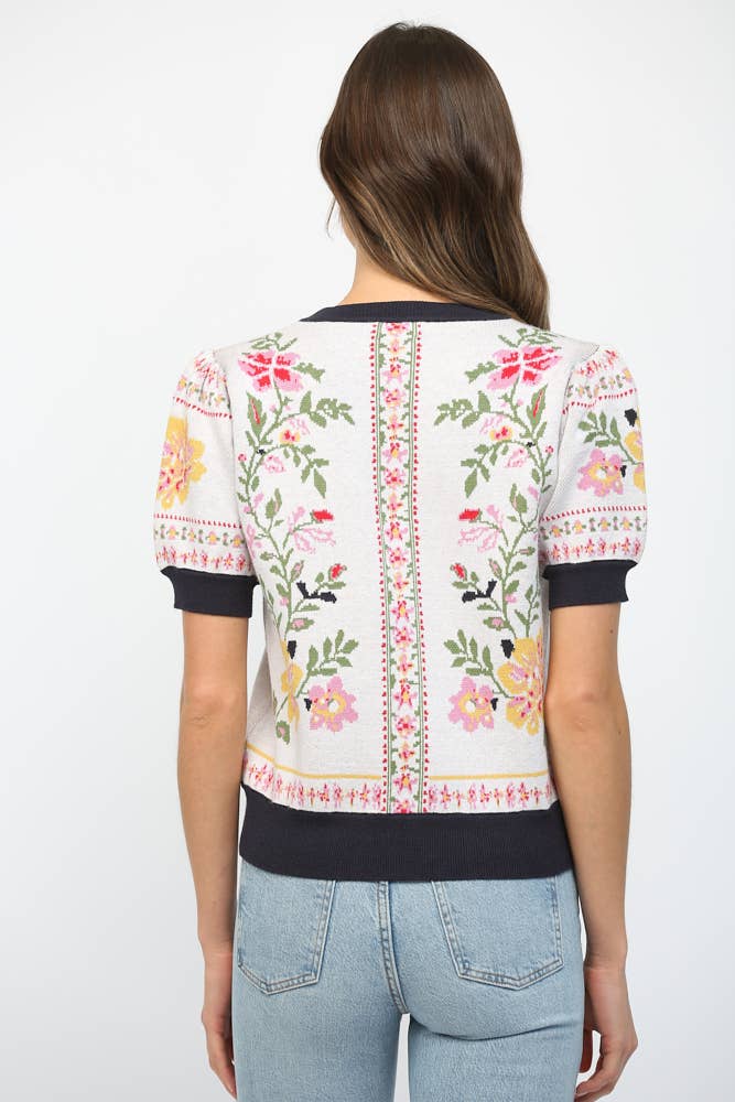 Floral Motif Short Sleeve Sweater