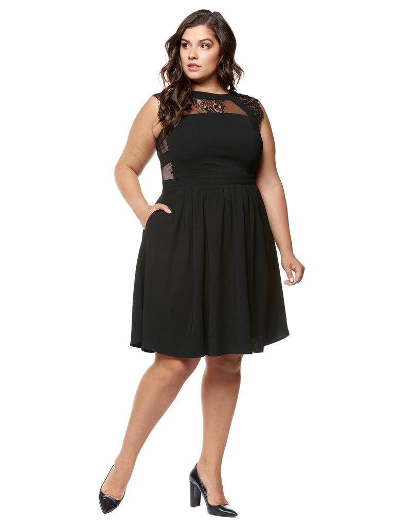 Plus Size Black Sleeveless Lace Dress