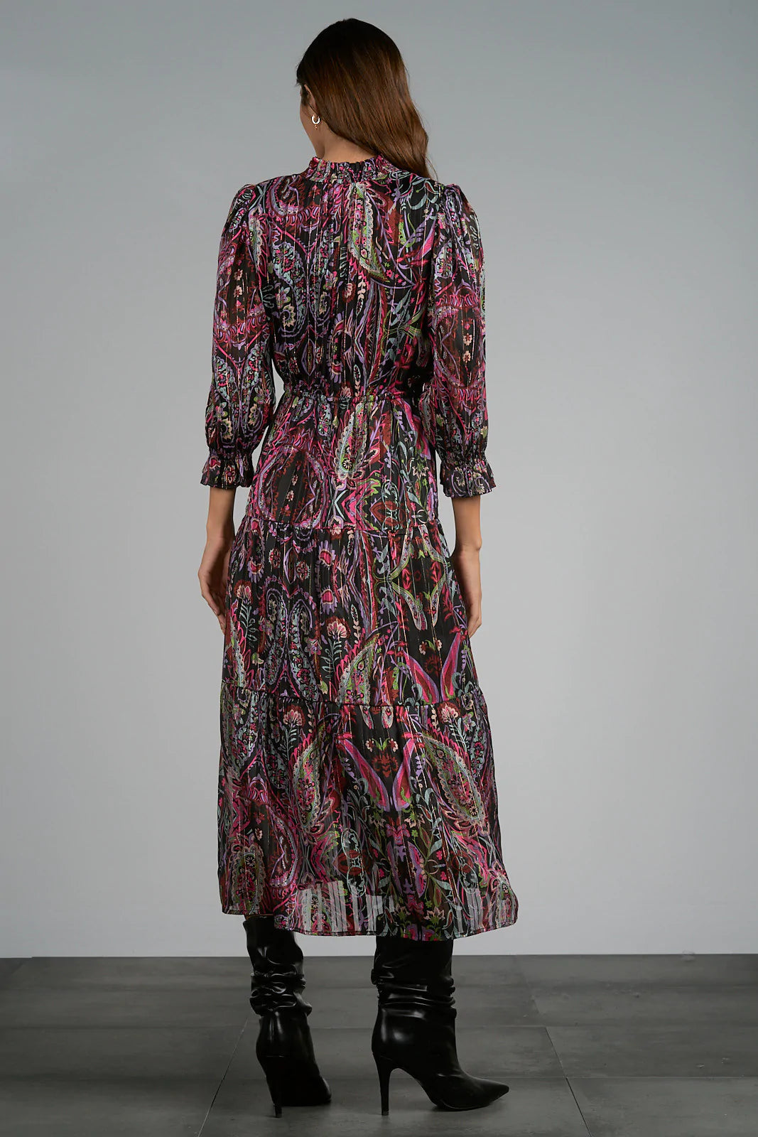 Elan Black Fuchsia Paisley Print Midi Dress at Maria Vincent Boutique Elan Black Fuchsia Paisley Print Midi Dress at Maria Vincent Boutique