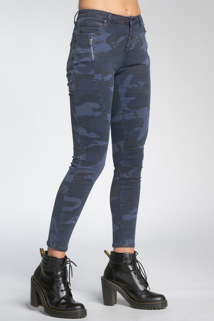 Camouflage Skinny Jeans with Button Fly Closure