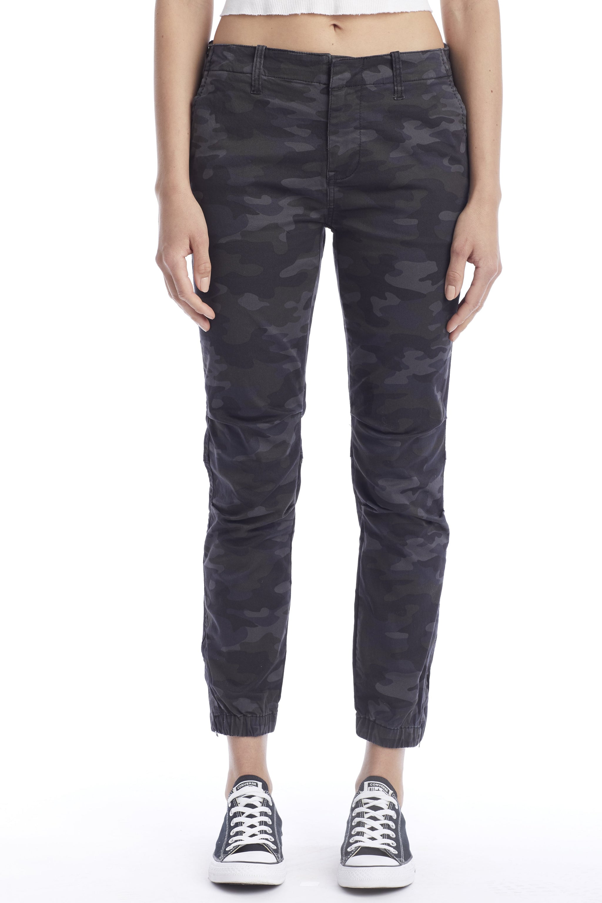 Sinclair Field SINCLAIR Field Jogger at Maria Vincent Boutique