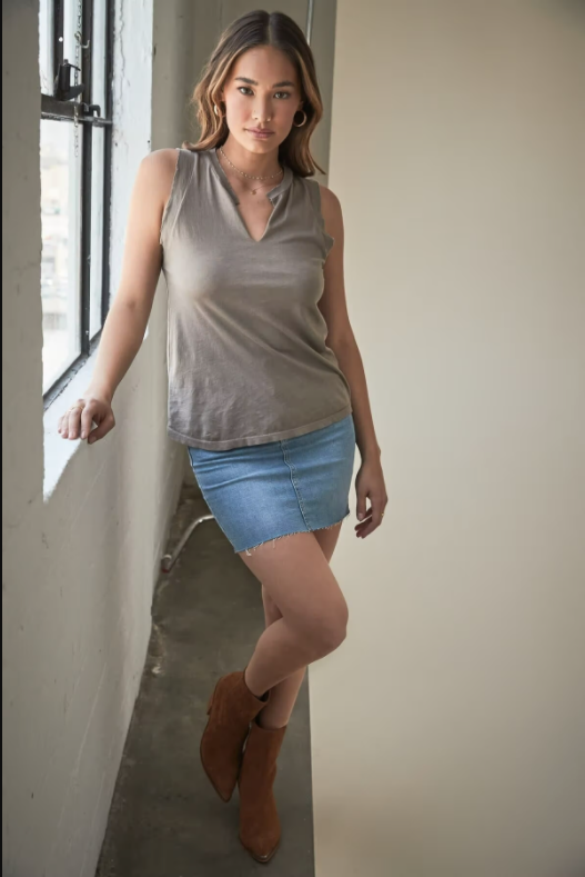 Slide Away Notch Tank Muscle Tee