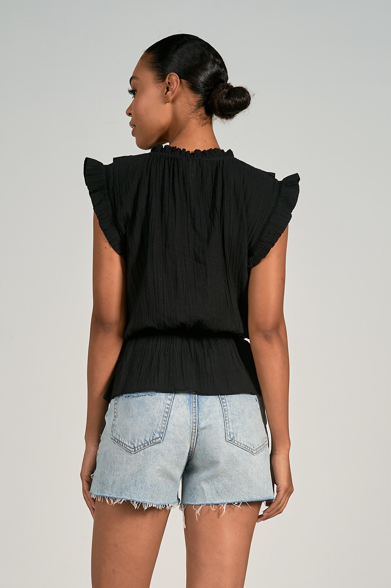 Elan Black Sleeveless Ruffle Top