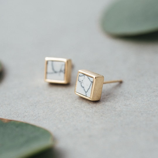 Boxy Stud Earrings with Howlite